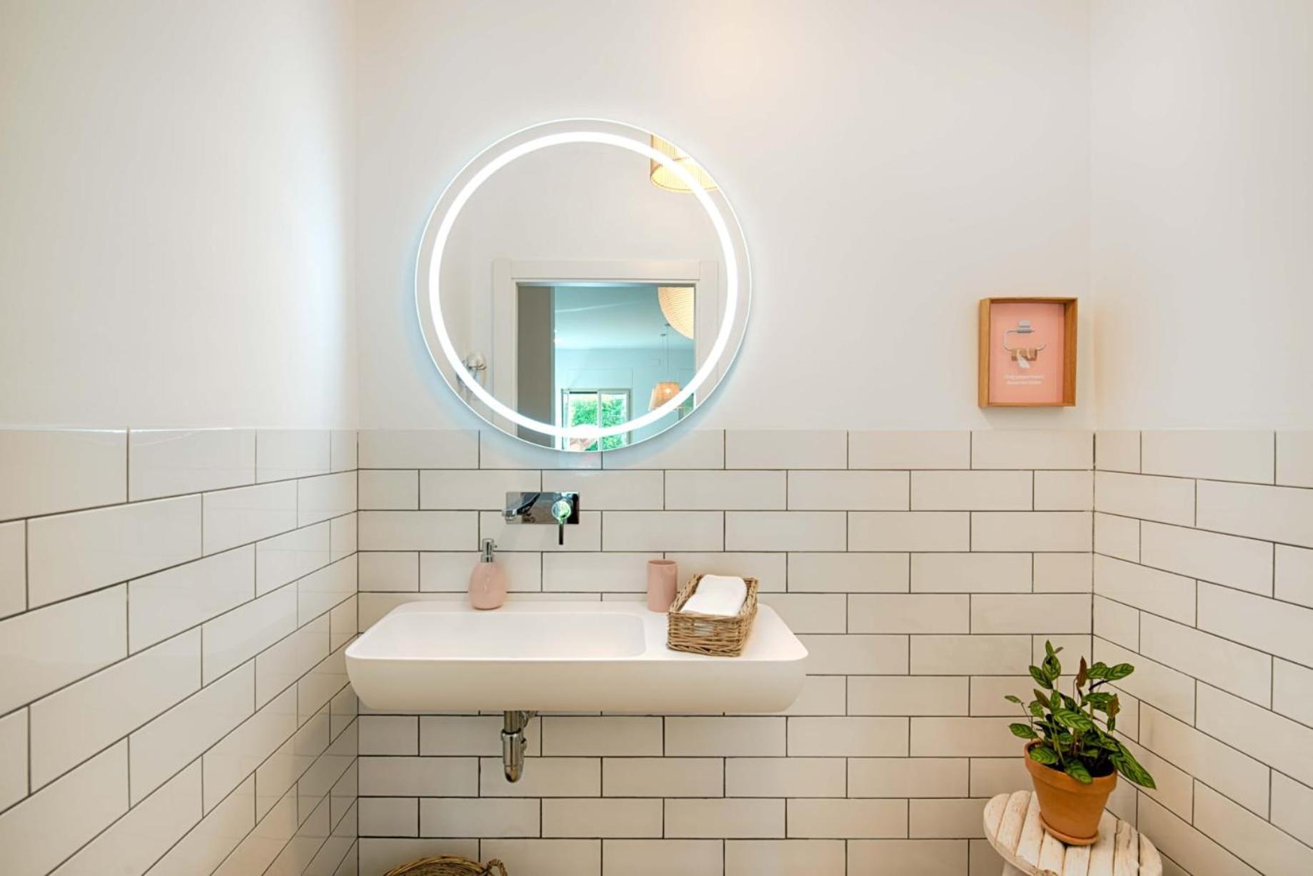 דירות פיגוארז Loft Con Piscina Climatizada De Agua Salada Y Parking En El Centro De Figueres מראה חיצוני תמונה